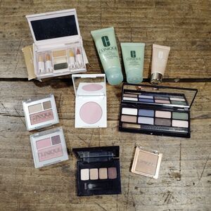 Clinique Estee Lauder Avon Eyeshadow Palette Blush Lip Scrub Cream Moisture LOT